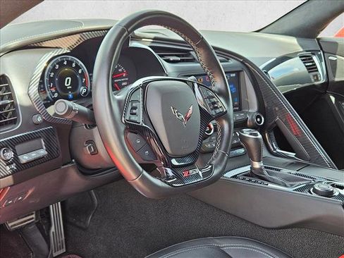 Used 2017 Chevrolet Corvette Stingray Coupe RWD image 10