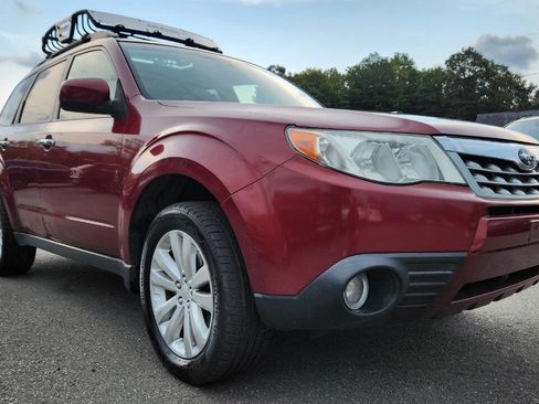 Used 2012 Subaru Forester 2.5X Premium w/ All-Weather Pkg image 18