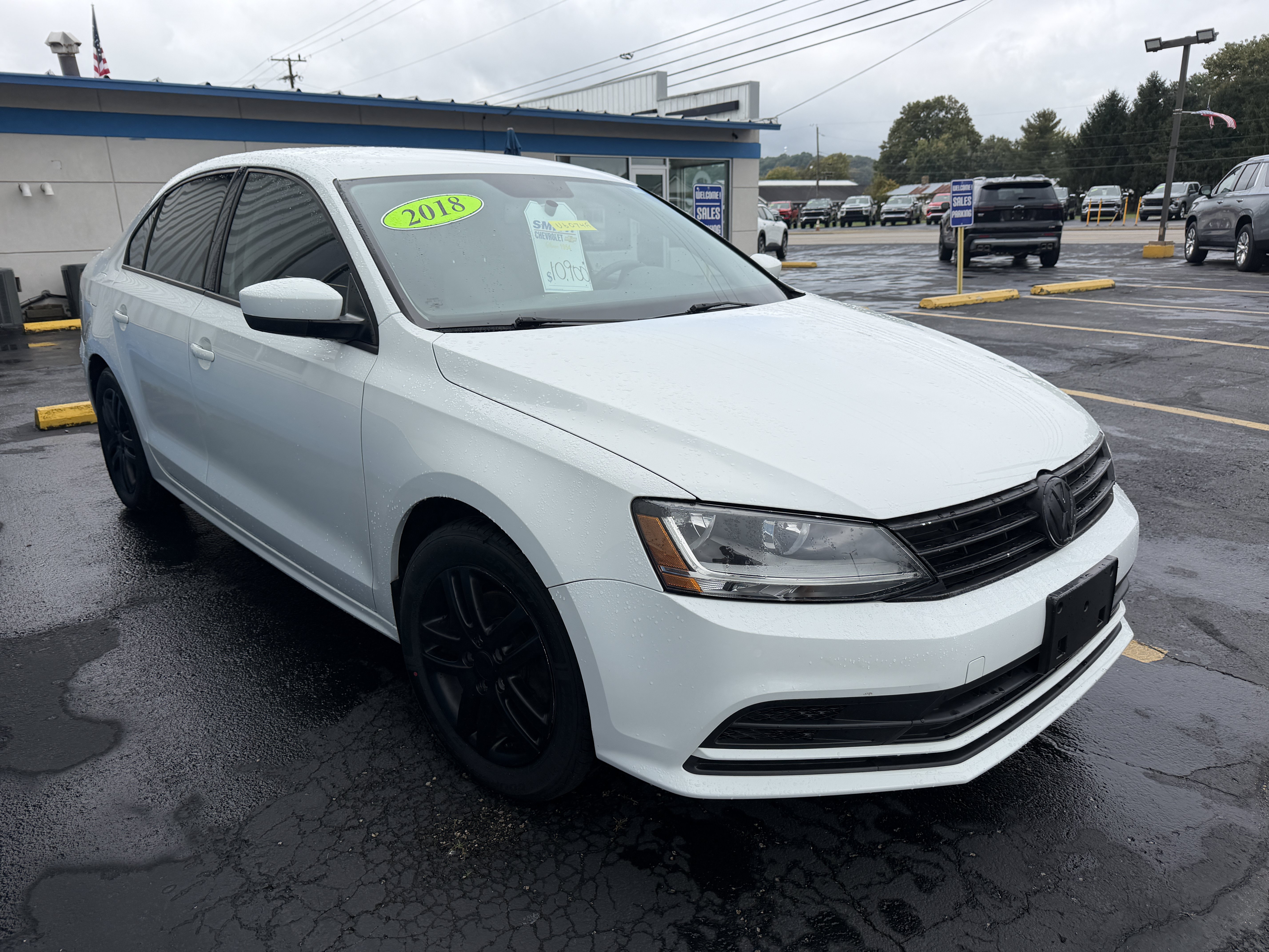 Used 2018 Volkswagen Jetta S w/ Cold Weather Package FWD image 2