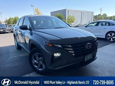 Used 2024 Hyundai Tucson SE AWD/4WD image 2