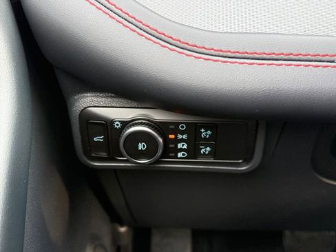 New 2026 Ford Explorer ST-Line w/ ST-Line Street Pack image 22