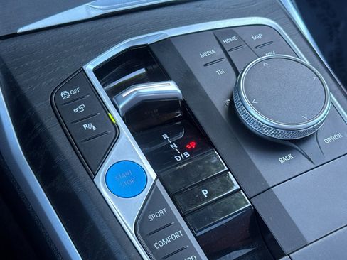 Certified 2023 BMW i4 eDrive35 image 25