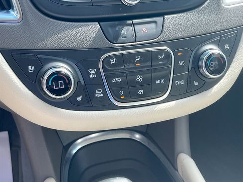 Certified 2024 Chevrolet Malibu LT image 22