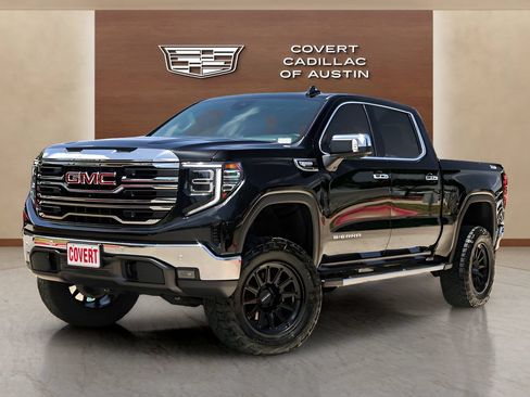 Used 2024 GMC Sierra 1500 SLT AWD/4WD image 1