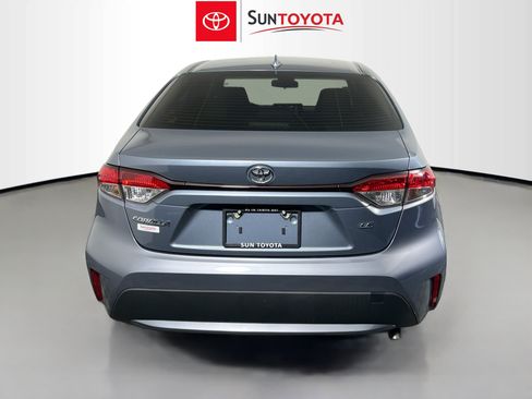 Used 2022 Toyota Corolla LE FWD image 5