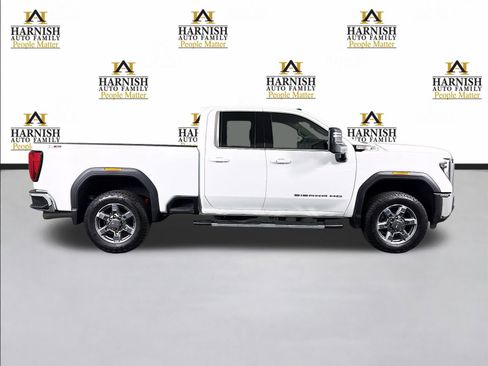 Used 2025 GMC Sierra 2500 SLE w/ SLE Value Package; AWD/4WD image 10