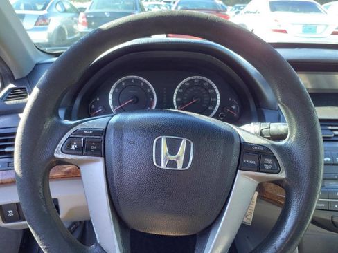 Used 2011 Honda Accord EX image 20