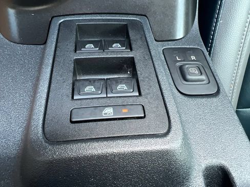 Used 2021 Ford Bronco First Edition AWD/4WD image 28