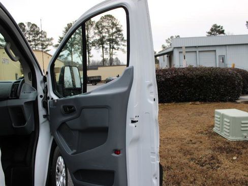 Used 2019 Ford Transit 150 148 Low Roof RWD image 19