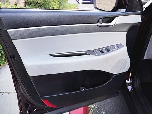 Certified 2023 Hyundai Palisade SE image 23