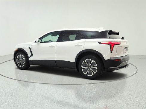 Used 2024 Chevrolet Blazer EV LT AWD/4WD image 7