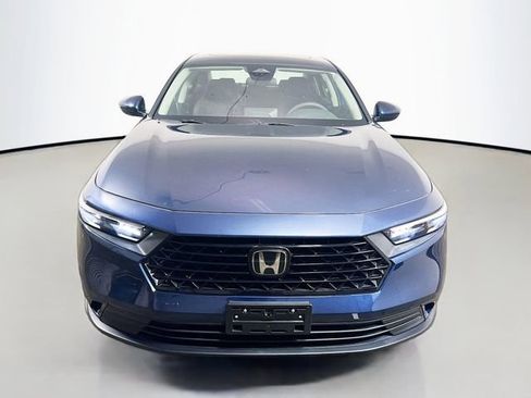 Used 2024 Honda Accord EX image 2