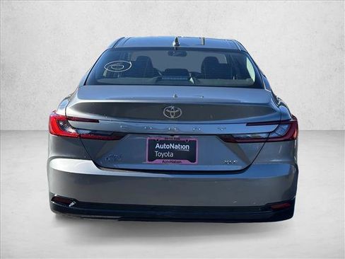 Used 2026 Toyota Camry XLE AWD/4WD image 6