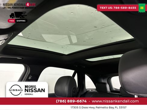 Used 2018 Mercedes-Benz GLC 300 4MATIC w/ Premium Package image 26