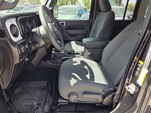 Used 2025 Jeep Wrangler Unlimited Sport S 4xe w/ Convenience Group image 5