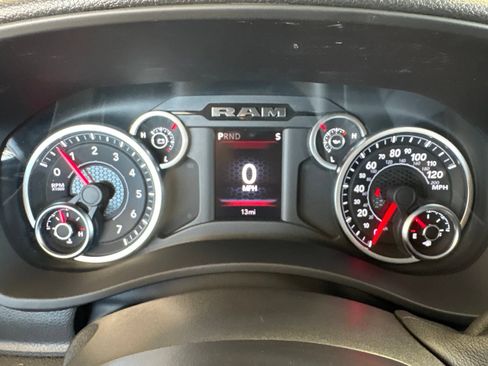 New 2026 RAM 2500 Tradesman AWD/4WD image 27
