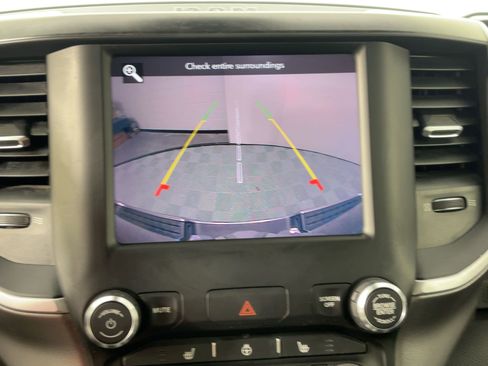 Used 2019 RAM 1500 Big Horn image 24