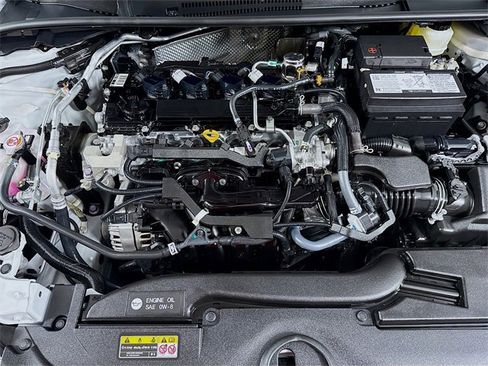 Certified 2025 Toyota Corolla LE image 30