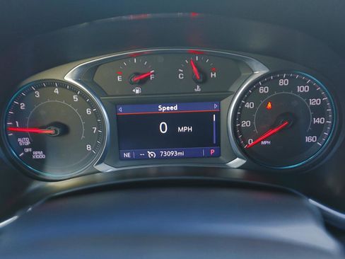 Used 2021 Chevrolet Equinox Premier FWD image 8