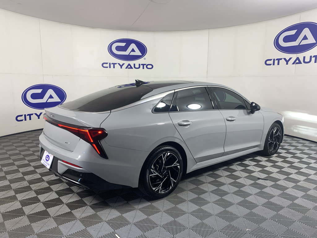 Used 2025 Kia K5 GT-Line w/ GT-Line Premium Package FWD image 3