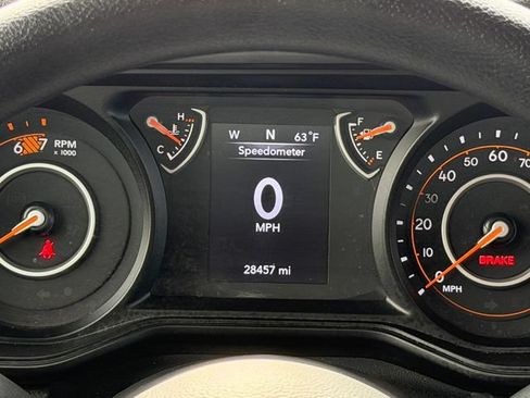 Used 2025 Jeep Wrangler Sport AWD/4WD image 28
