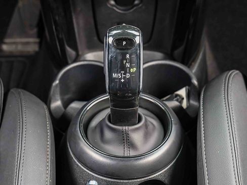 Used 2024 MINI Cooper S FWD image 15