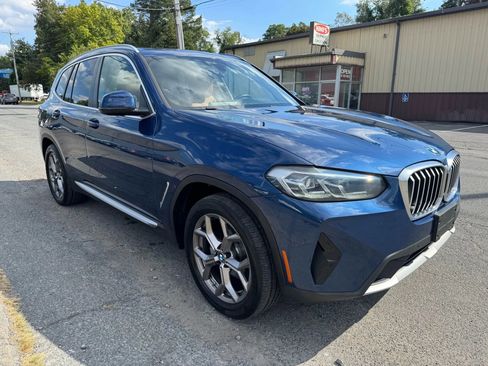 Used 2022 BMW X3 xDrive30i w/ Convenience Package AWD/4WD image 3