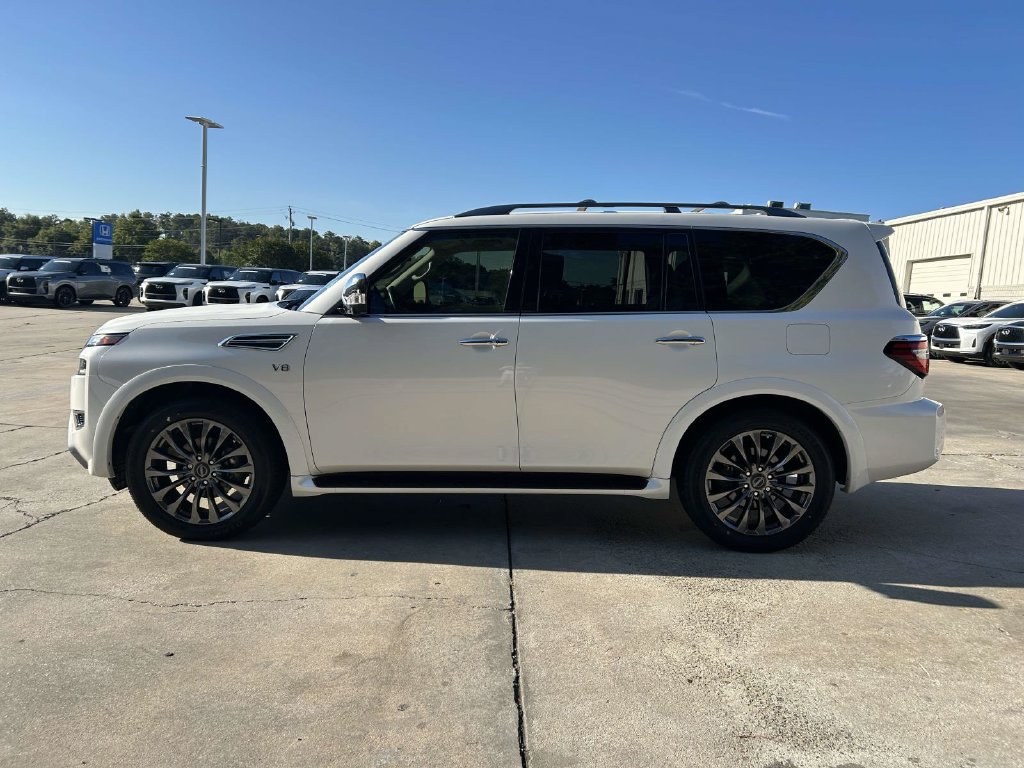 Used 2022 Nissan Armada Platinum w/ Captain's Chairs Package RWD image 6