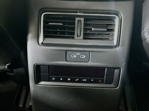 Used 2025 MAZDA CX-90 3.3 Turbo w/ Preferred Package image 29