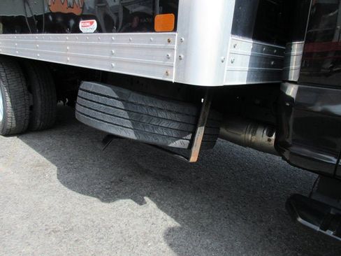 Used 2021 Ford F550 4x4 Regular Cab Super Duty w/ Power Equipment Group image 27
