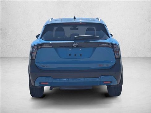 Used 2025 Nissan Kicks SR w/ SR Premium Package image 6