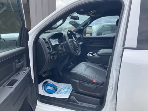 New 2024 RAM 2500 Tradesman w/ Chrome Appearance Group image 19