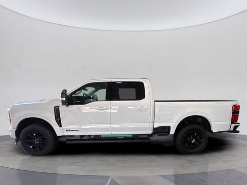 Used 2025 Ford F250 Lariat w/ Lariat Ultimate Package AWD/4WD image 2