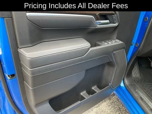 Used 2025 Chevrolet Silverado 1500 LT AWD/4WD image 7