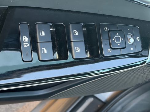 Certified 2023 Kia EV6 GT-Line w/ GT-Line White Seat Package AWD/4WD image 8