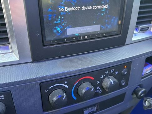 Used 2008 Dodge Ram 1500 Truck SLT w/ Trailer Tow Group image 8