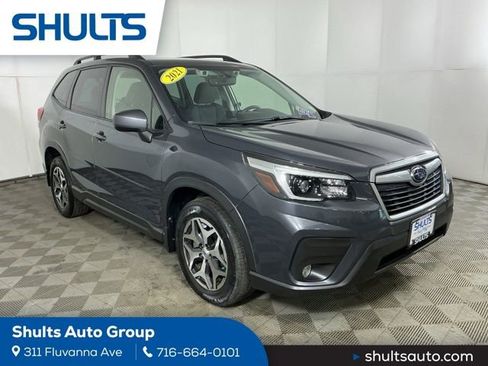 Used 2021 Subaru Forester Premium AWD/4WD image 1