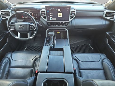 Used 2023 Toyota Tundra Platinum image 11