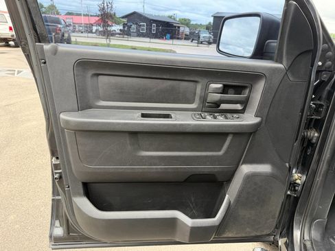 Used 2015 RAM 1500 Express AWD/4WD image 8