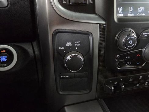 Used 2017 RAM 2500 Limited image 21