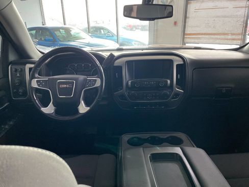 Used 2018 GMC Sierra 1500 SLE w/ SLE Value Package image 24