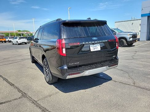 Used 2025 Ford Expedition Max Platinum AWD/4WD image 6