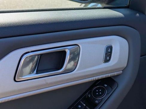 New 2026 Ford Explorer Active image 11