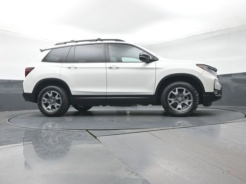 Used 2023 Honda Passport TrailSport image 39