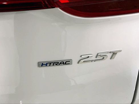 Used 2022 Hyundai Santa Fe Limited w/ Cargo Package AWD/4WD image 9