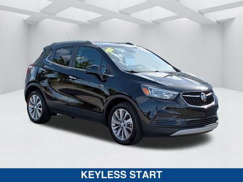 Used 2020 Buick Encore Preferred w/ Safety Package FWD image 3