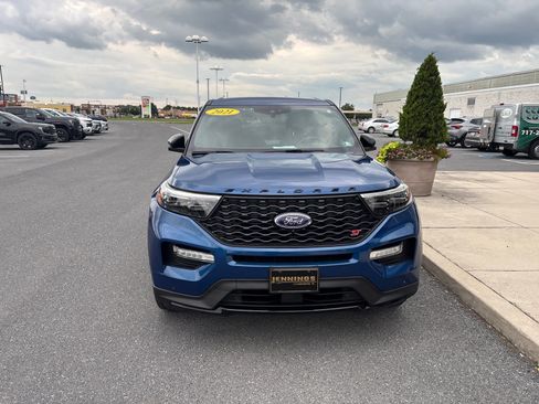 Used 2021 Ford Explorer ST w/ Equipment Group 401A AWD/4WD image 2