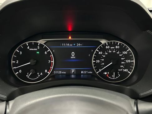 Used 2024 Nissan Altima 2.5 SV AWD/4WD image 13