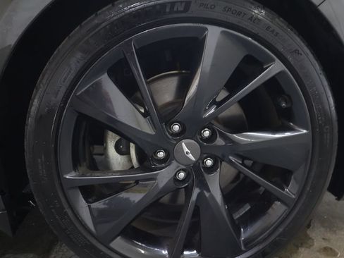 Used 2023 Genesis G70 2.0T w/ Sport Prestige Package RWD image 35