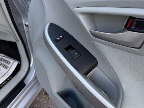 Used 2012 Toyota Prius Two image 22